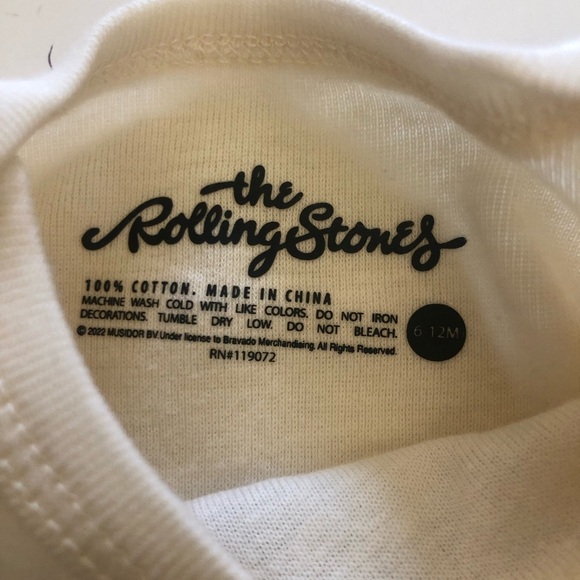 Rolling Stones Old Navy Baby Baodysuit and Pants Set Size 6/12 M - Picture 5 of 11